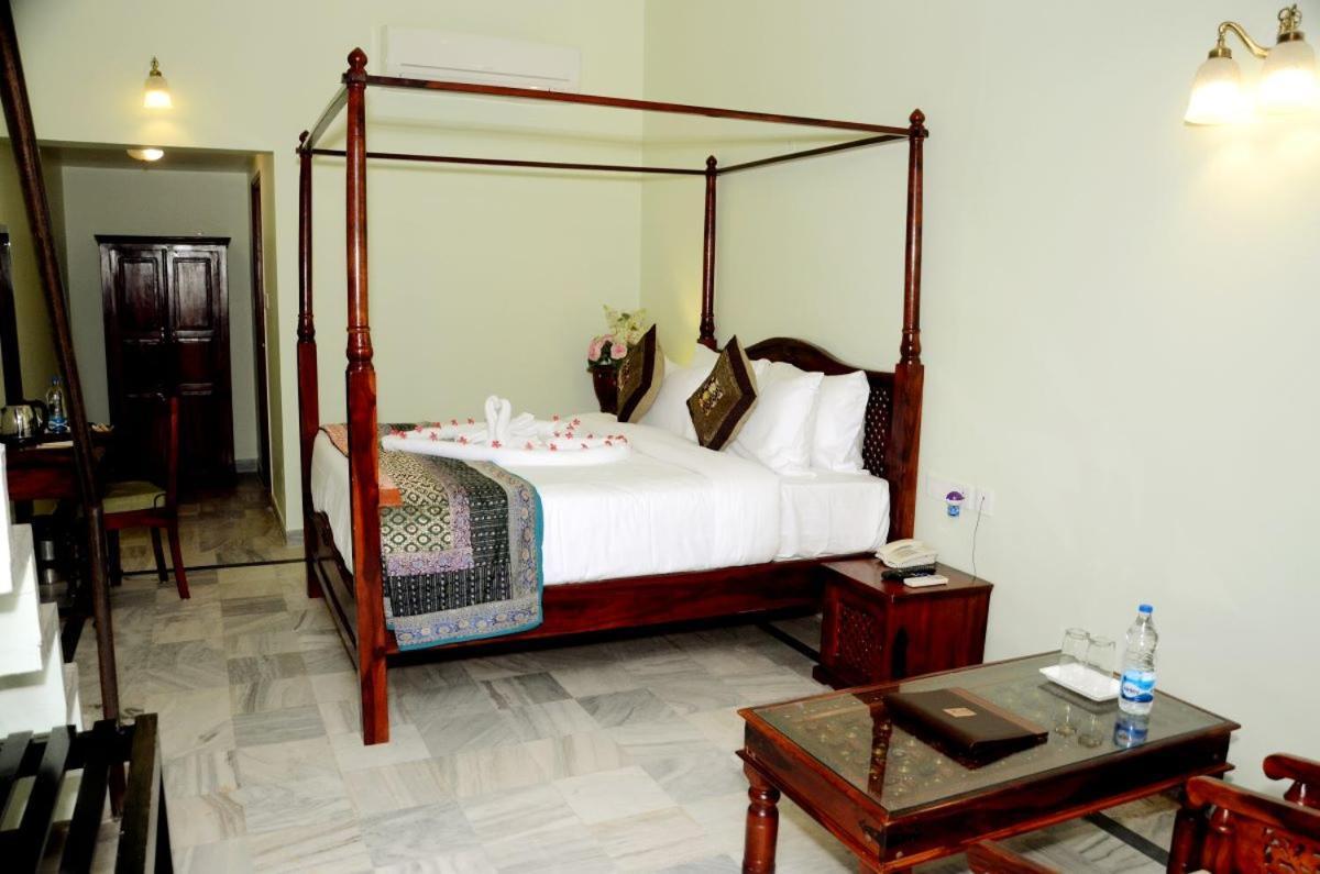 Koolwal Kothi Zinc Journey By The Fern, Nawalgarh, Rajasthan Exterior foto